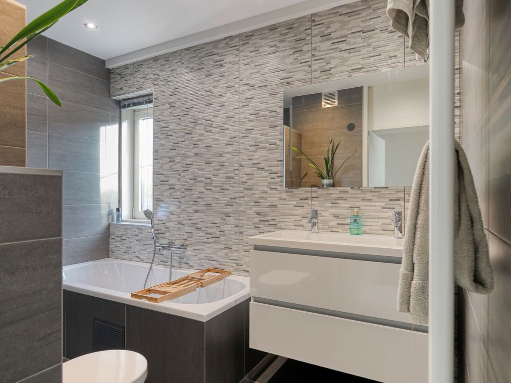 Reidans 60, Capelle aan den IJssel