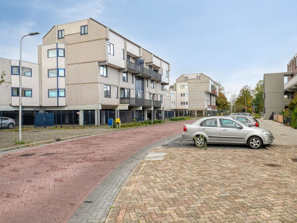 Reidans 60, Capelle aan den IJssel