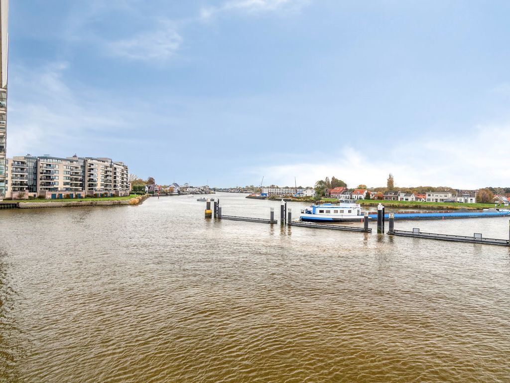 Ketensezoom 5, Capelle aan den IJssel