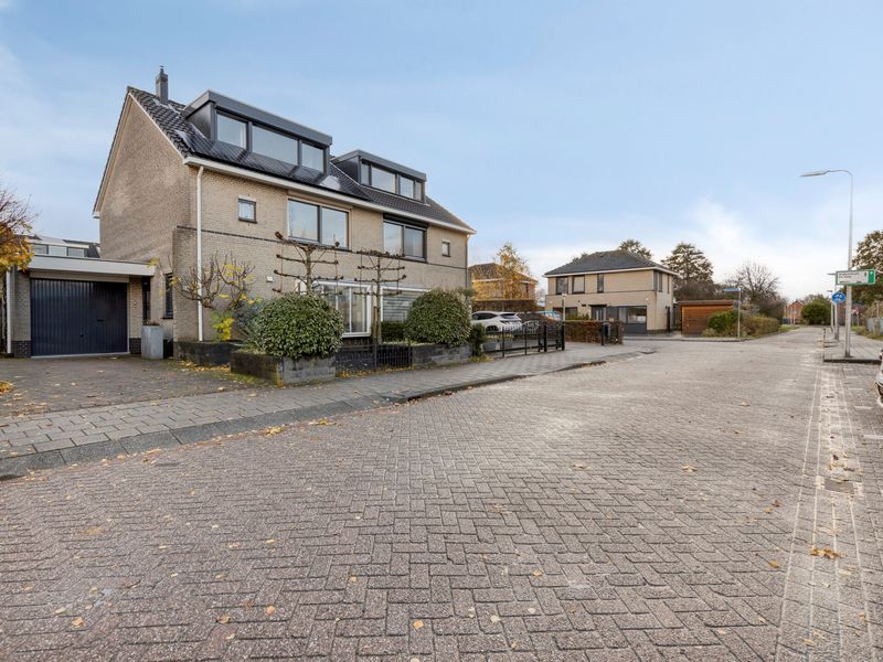 Berliozstraat 14, Capelle aan den IJssel