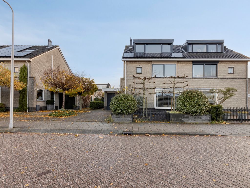 Berliozstraat 14, Capelle aan den IJssel