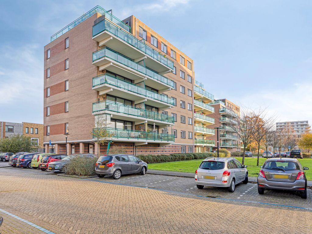 Fluiterlaan 282, Capelle aan den IJssel