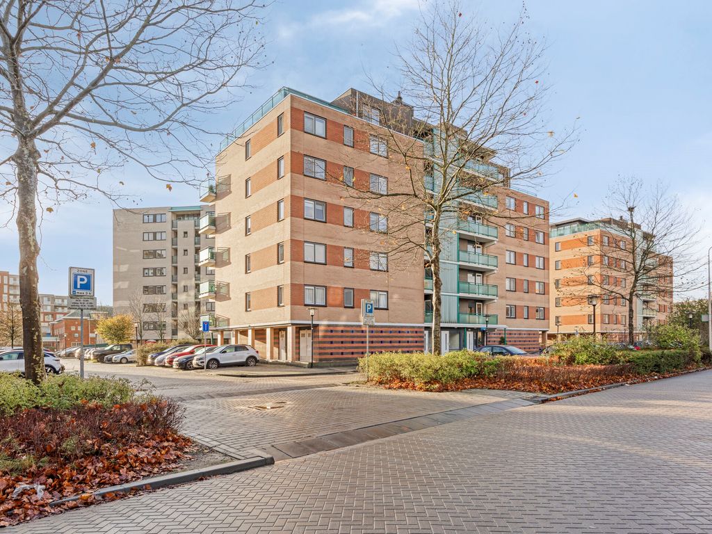 Fluiterlaan 282, Capelle aan den IJssel