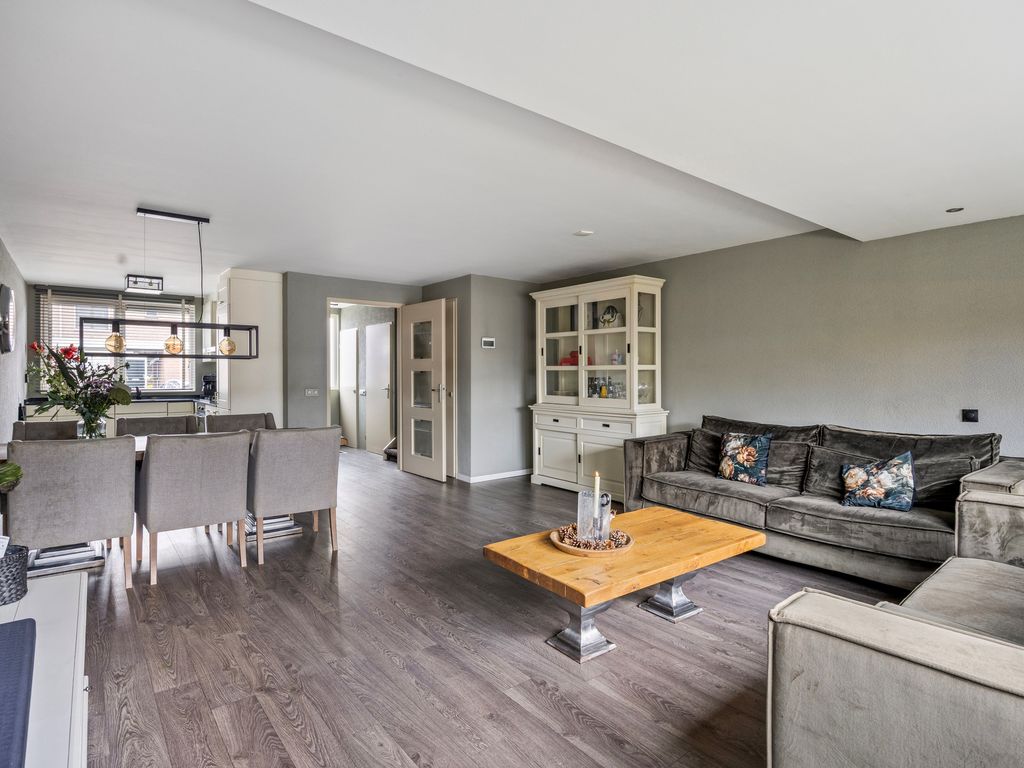 Jan van Kanrede 16, Capelle aan den IJssel