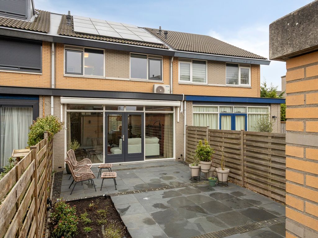 Diabellistraat 45, Capelle aan den IJssel