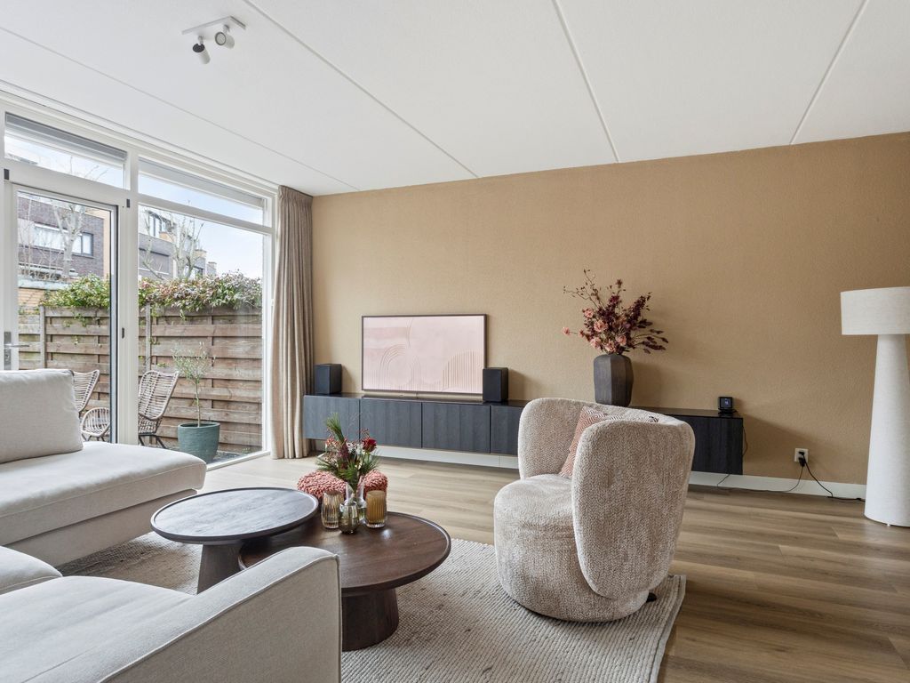 Diabellistraat 45, Capelle aan den IJssel