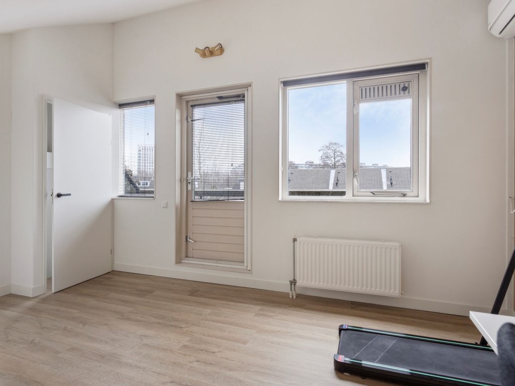 Diabellistraat 45, Capelle aan den IJssel