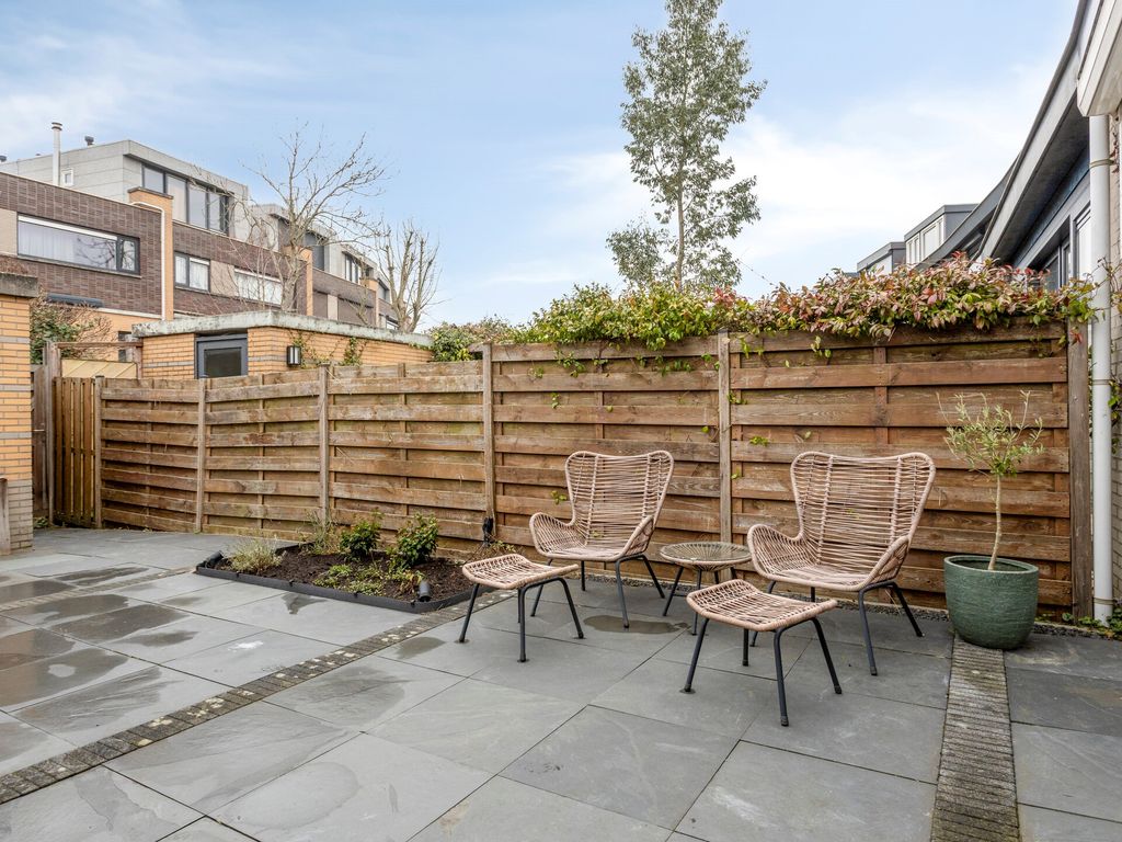 Diabellistraat 45, Capelle aan den IJssel