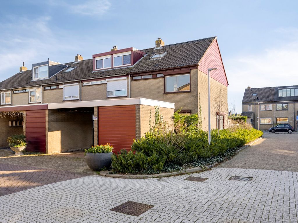 Rijndal 105, Capelle aan den IJssel