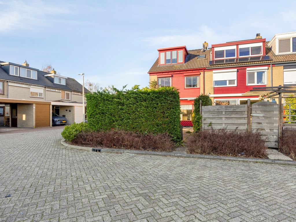 Rijndal 105, Capelle aan den IJssel