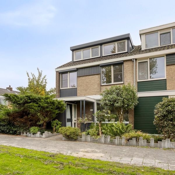 Merelhoven 353, Capelle aan den IJssel