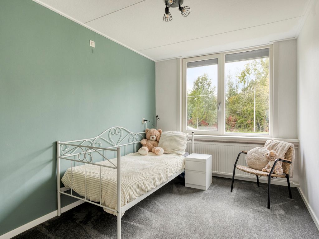 Merelhoven 353, Capelle aan den IJssel