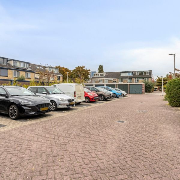 Merelhoven 353, Capelle aan den IJssel