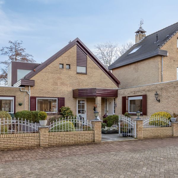 Neckardal 26, Capelle aan den IJssel