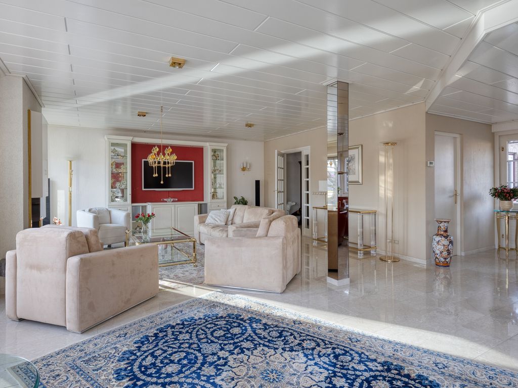 Neckardal 26, Capelle aan den IJssel