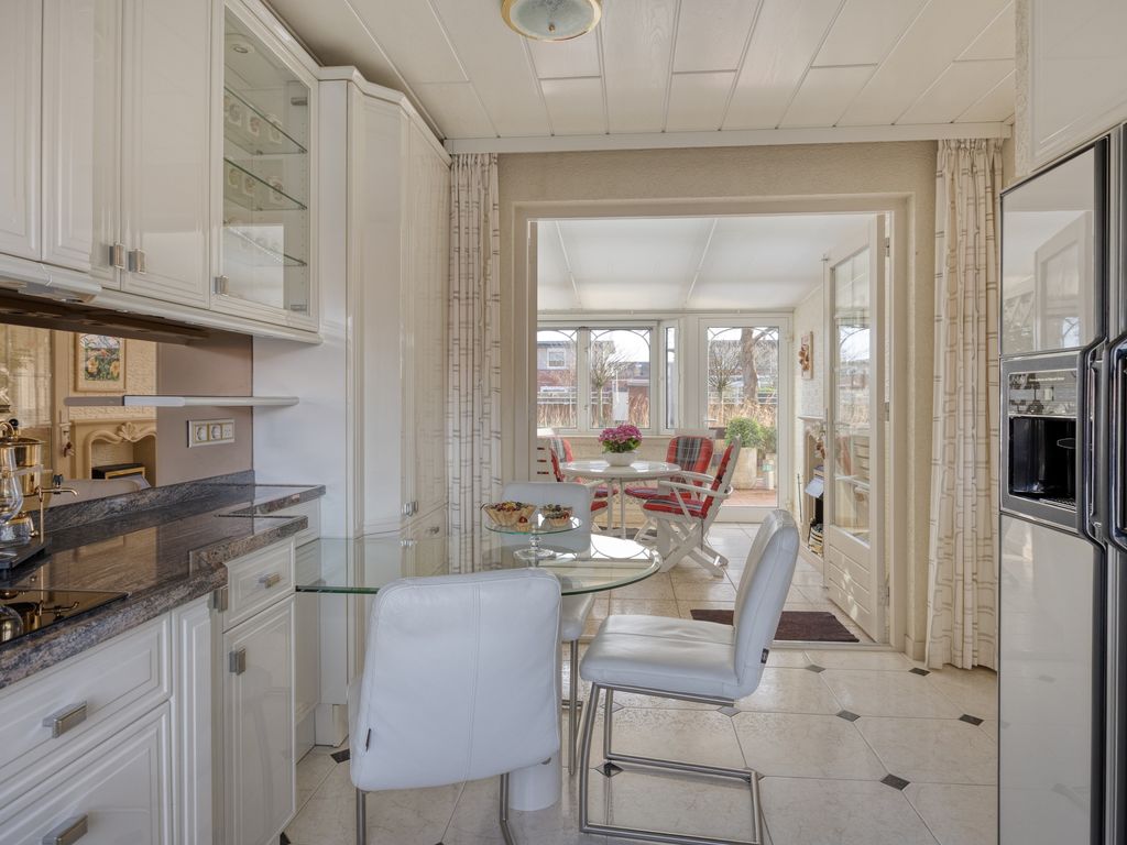 Neckardal 26, Capelle aan den IJssel