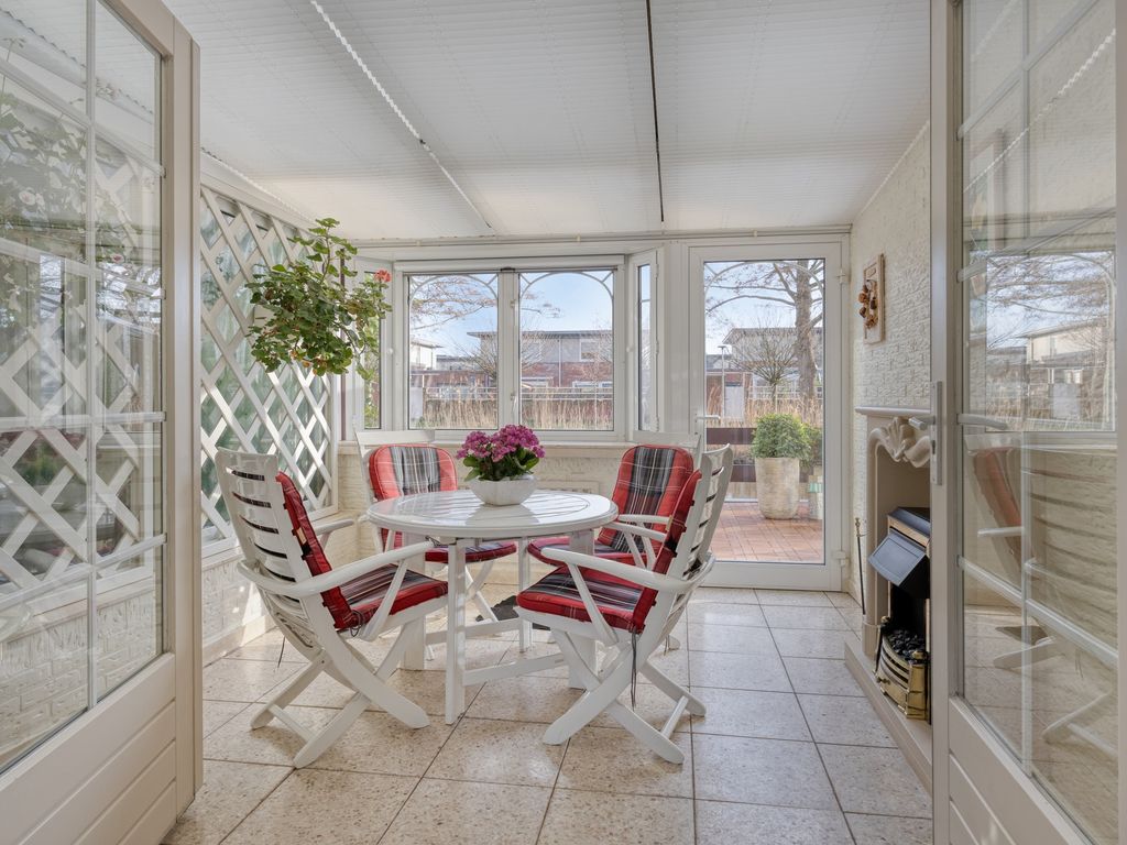 Neckardal 26, Capelle aan den IJssel