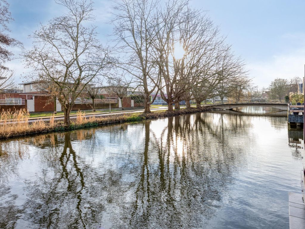 Neckardal 26, Capelle aan den IJssel