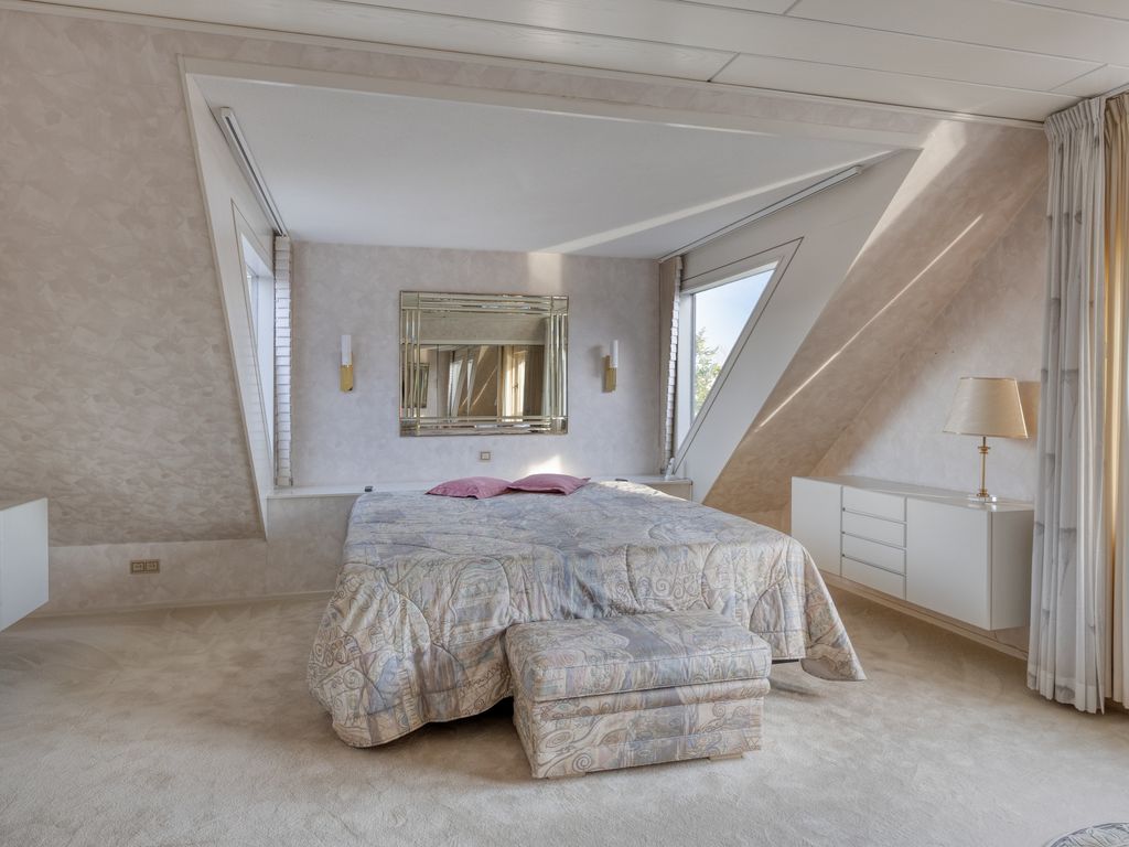 Neckardal 26, Capelle aan den IJssel