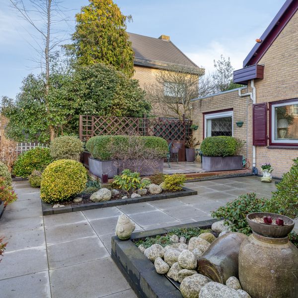 Neckardal 26, Capelle aan den IJssel