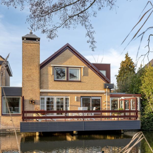 Neckardal 26, Capelle aan den IJssel