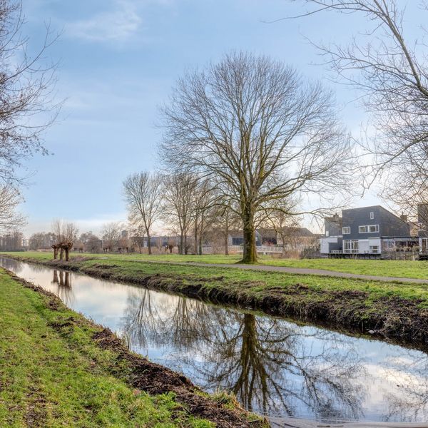 Neckardal 26, Capelle aan den IJssel