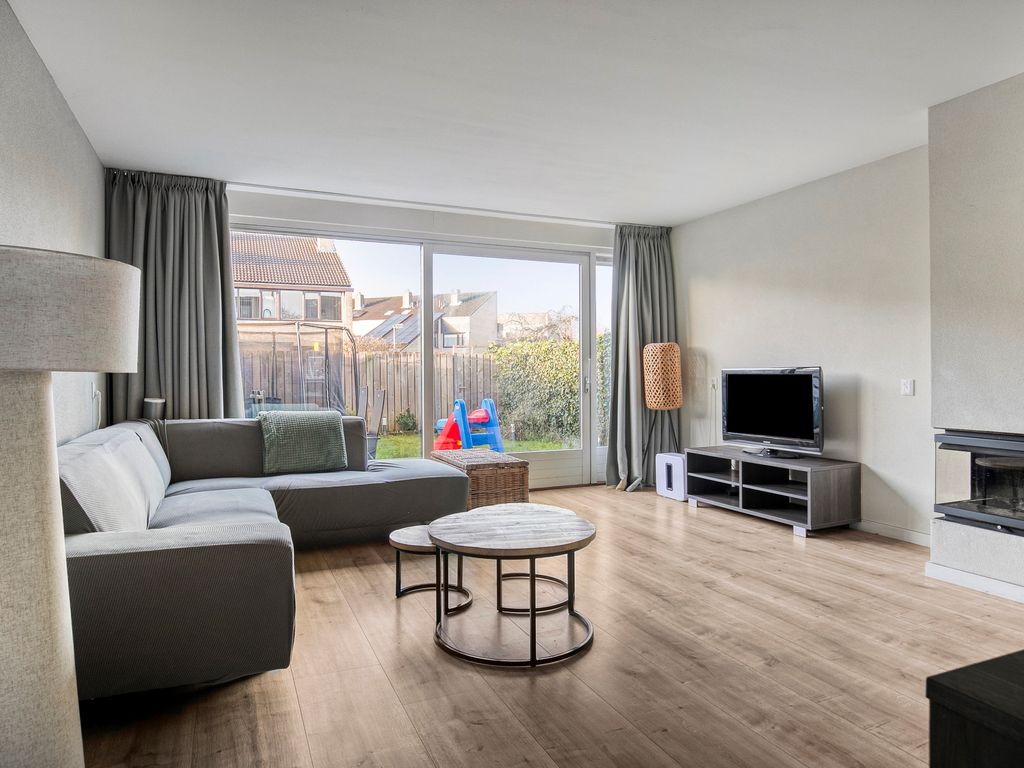 Aleoeten 30, Capelle aan den IJssel