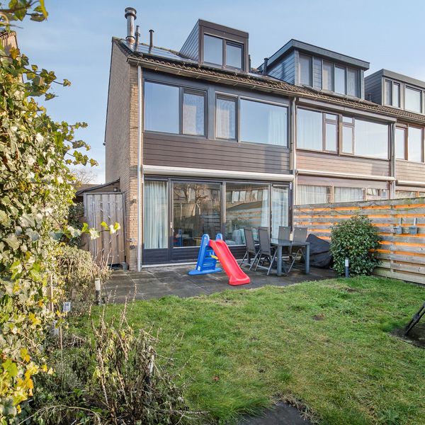 Aleoeten 30, Capelle aan den IJssel