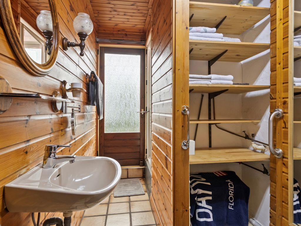 Kanaalweg 16, Capelle aan den IJssel