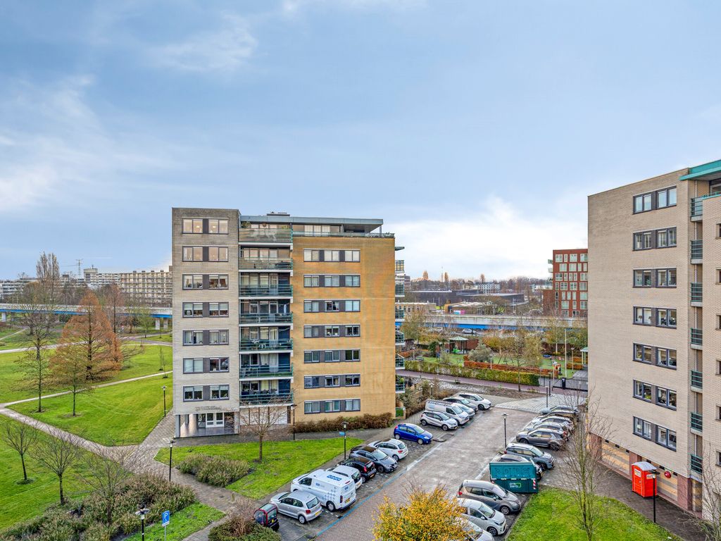 Fluiterlaan 282, Capelle aan den IJssel