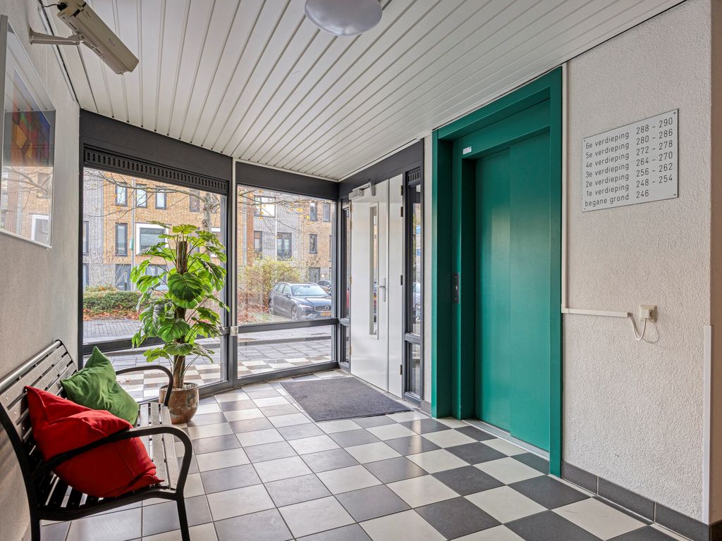 Fluiterlaan 282, Capelle aan den IJssel