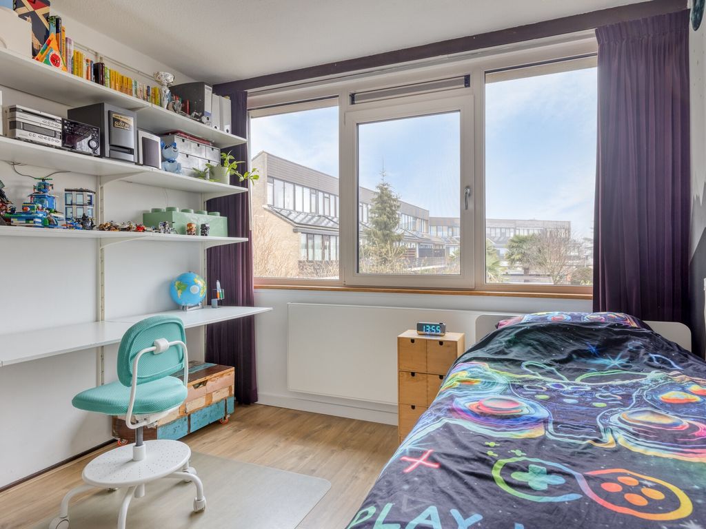 Cycladen 5, Capelle aan den IJssel