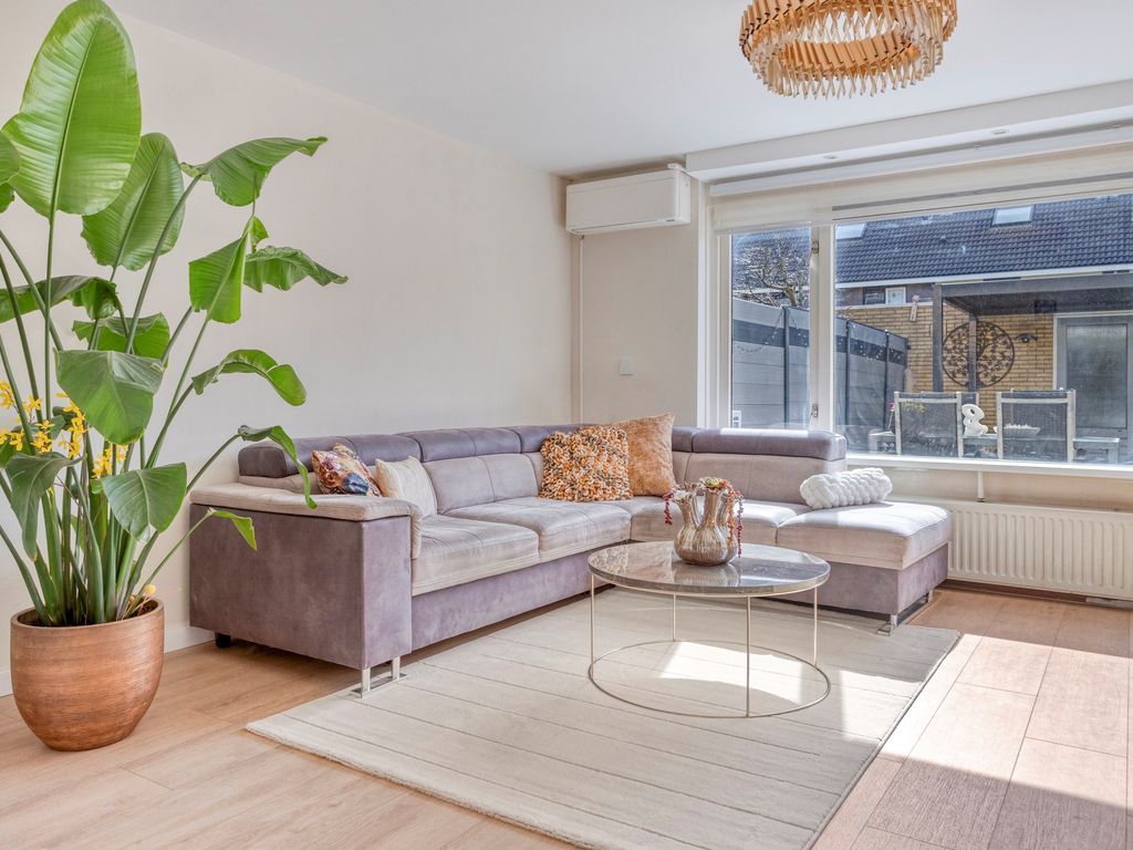 Bernsteinstraat 114, Capelle aan den IJssel