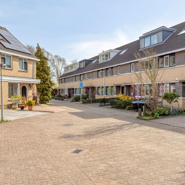 Bernsteinstraat 114, Capelle aan den IJssel