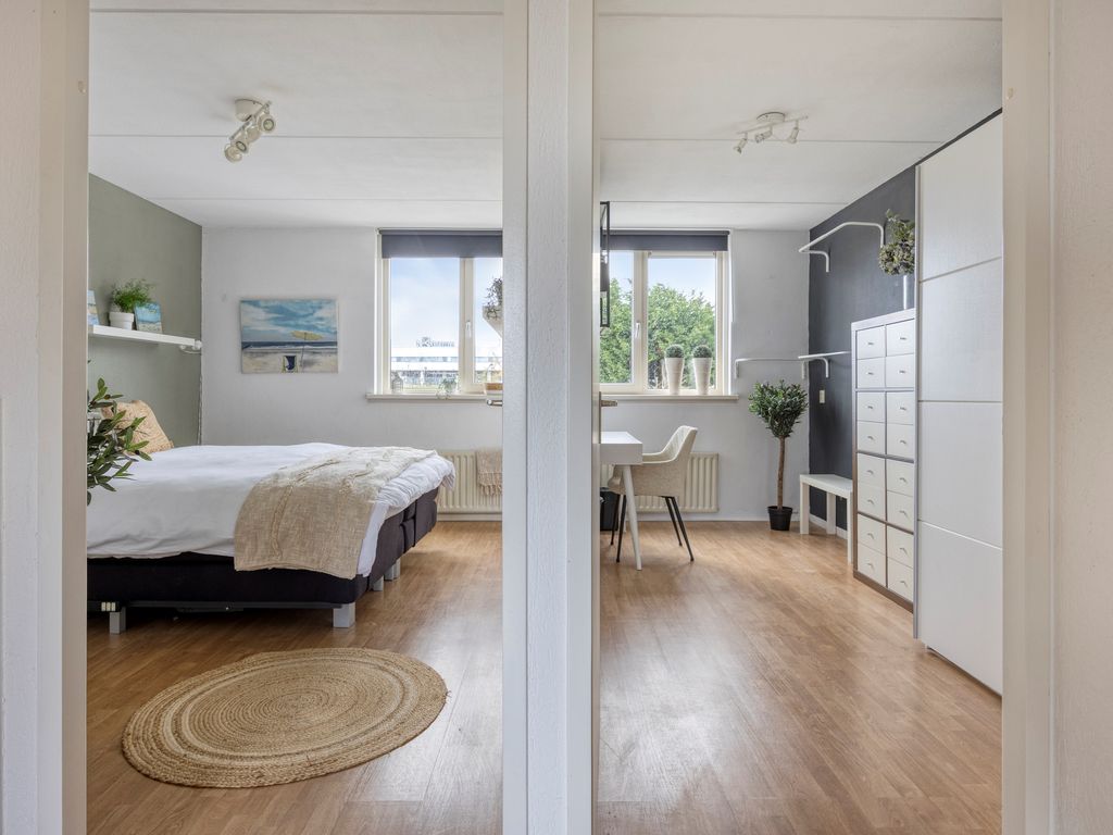 IJsselmondselaan 195B, Rotterdam