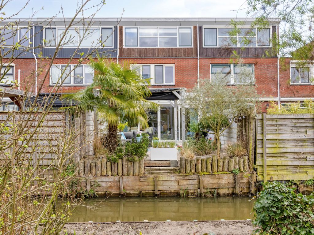 IJsselmondselaan 195B, Rotterdam