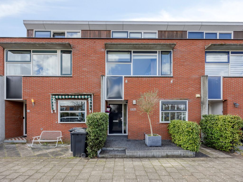 IJsselmondselaan 195B, Rotterdam