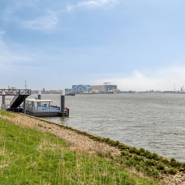 IJsselmondselaan 195B, Rotterdam