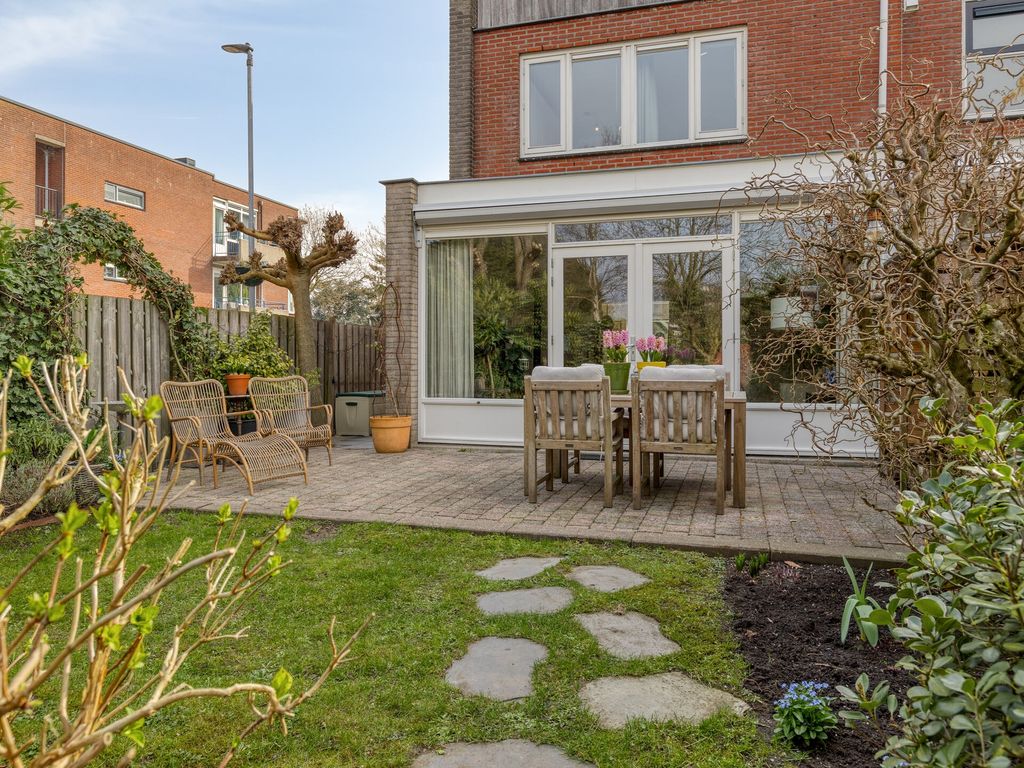 IJsselmondselaan 185A, Rotterdam