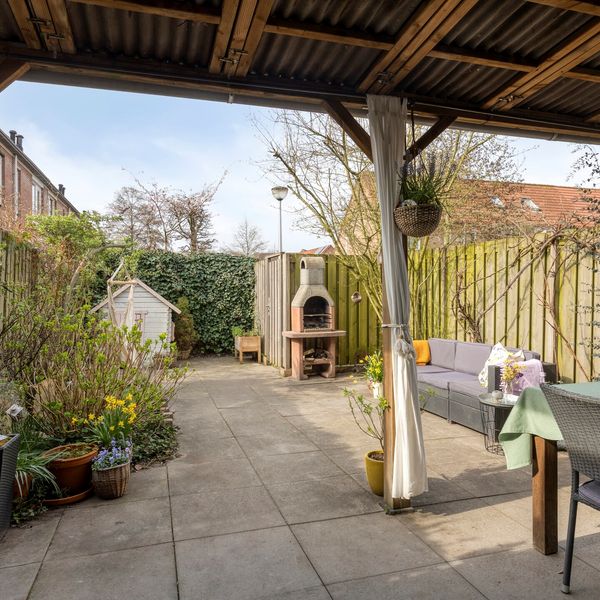 Libellendans 25, Capelle aan den IJssel