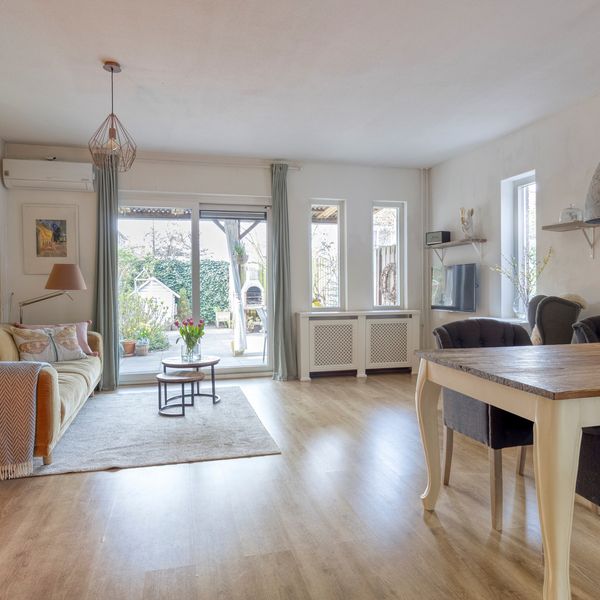 Libellendans 25, Capelle aan den IJssel