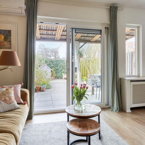 Libellendans 25, Capelle aan den IJssel