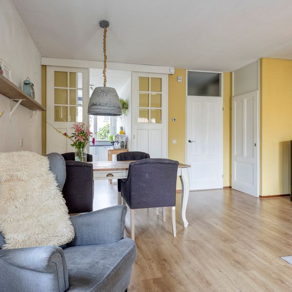 Libellendans 25, Capelle aan den IJssel