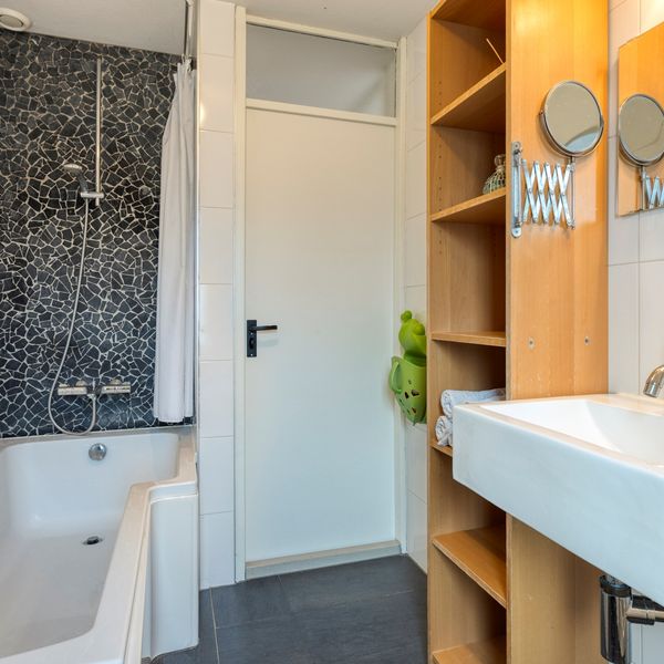 Libellendans 25, Capelle aan den IJssel