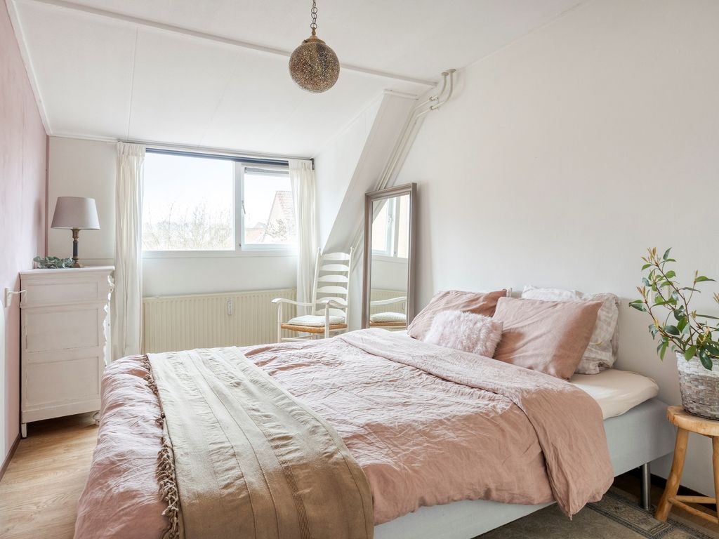 Libellendans 25, Capelle aan den IJssel