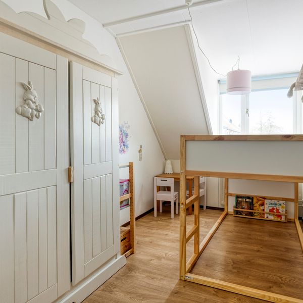 Libellendans 25, Capelle aan den IJssel