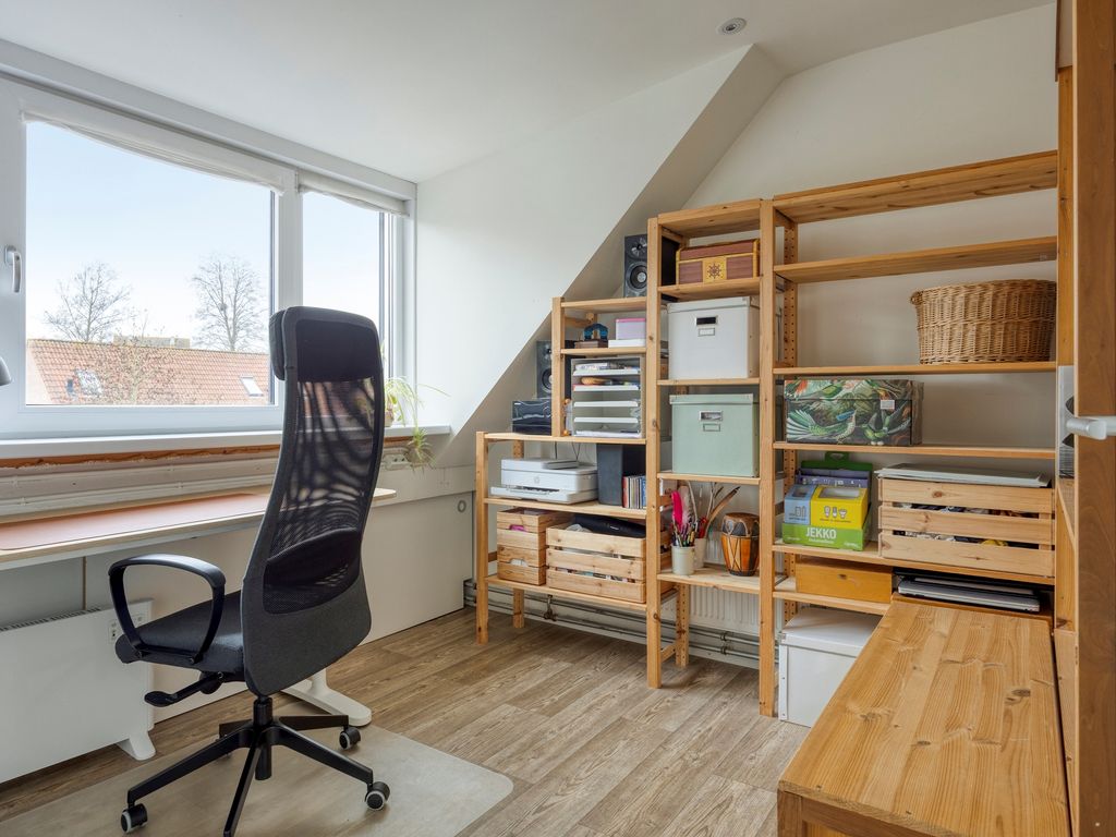 Libellendans 25, Capelle aan den IJssel