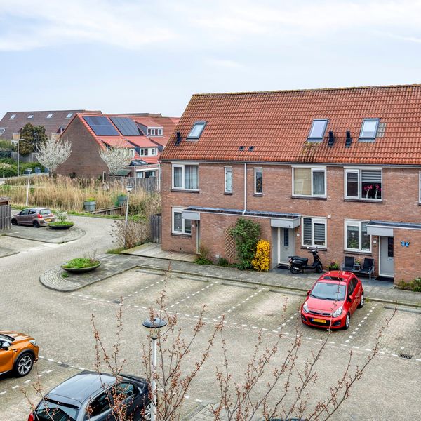 Libellendans 25, Capelle aan den IJssel