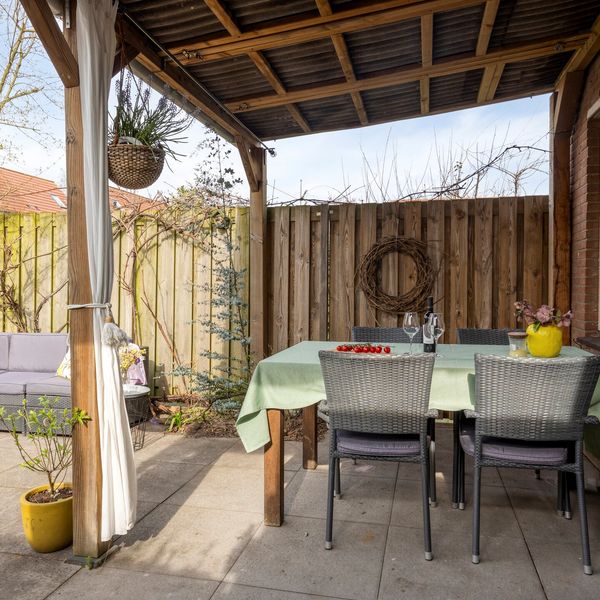 Libellendans 25, Capelle aan den IJssel