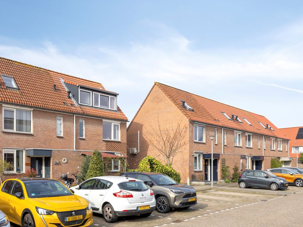 Libellendans 25, Capelle aan den IJssel